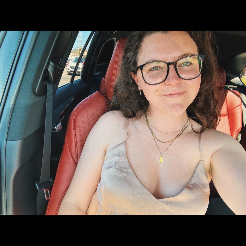 Meet your Posher, Kellie ✭